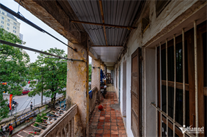 Vợ tiết kiệm 1 chỉ vàng mỗi tháng