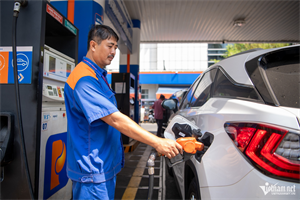 Xăng E10 được nhiều doanh nghiệp bán rộng rãi trên toàn quốc