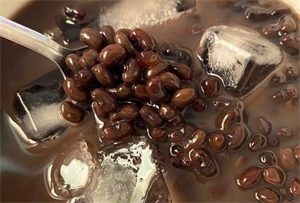 Đậu đen dùng sai có thể ảnh hưởng sức khỏe.