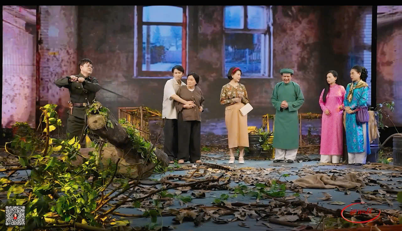 Chương trình (Mẹ và quê hương) của ca sĩ tỉ phú Hà Phương chính thức lên sóng-2