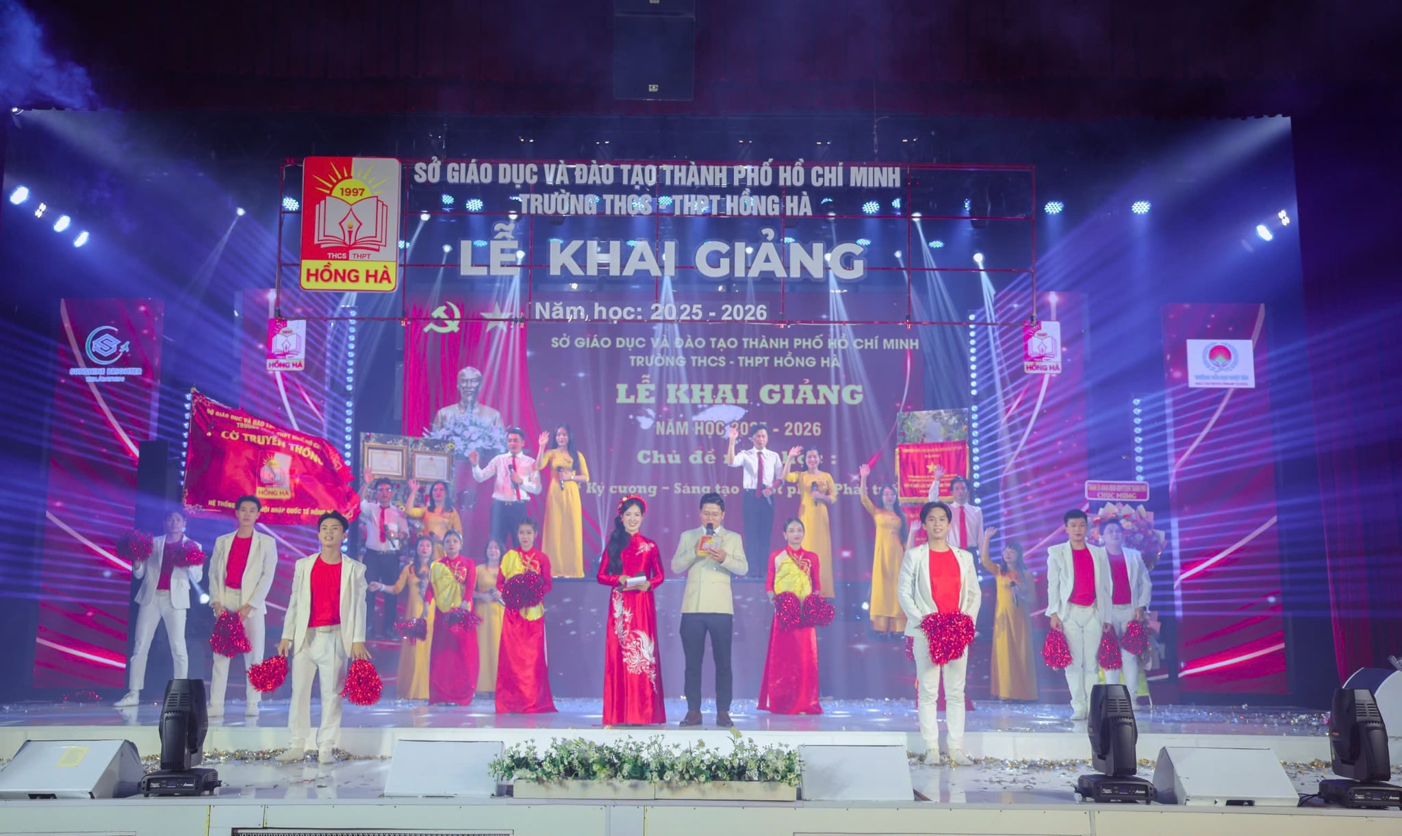 Hồng Hà – Khai giảng vinh dự, tự hào nhân đôi-1