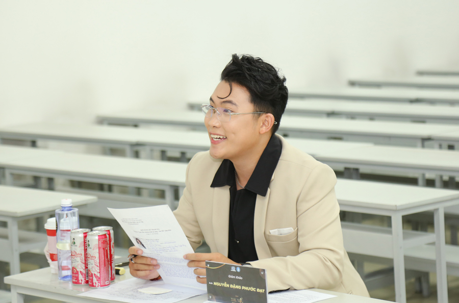 MC Phước Đạt ngồi ghế nóng Người dẫn chương trình tài năng - THE MIC 2026-3