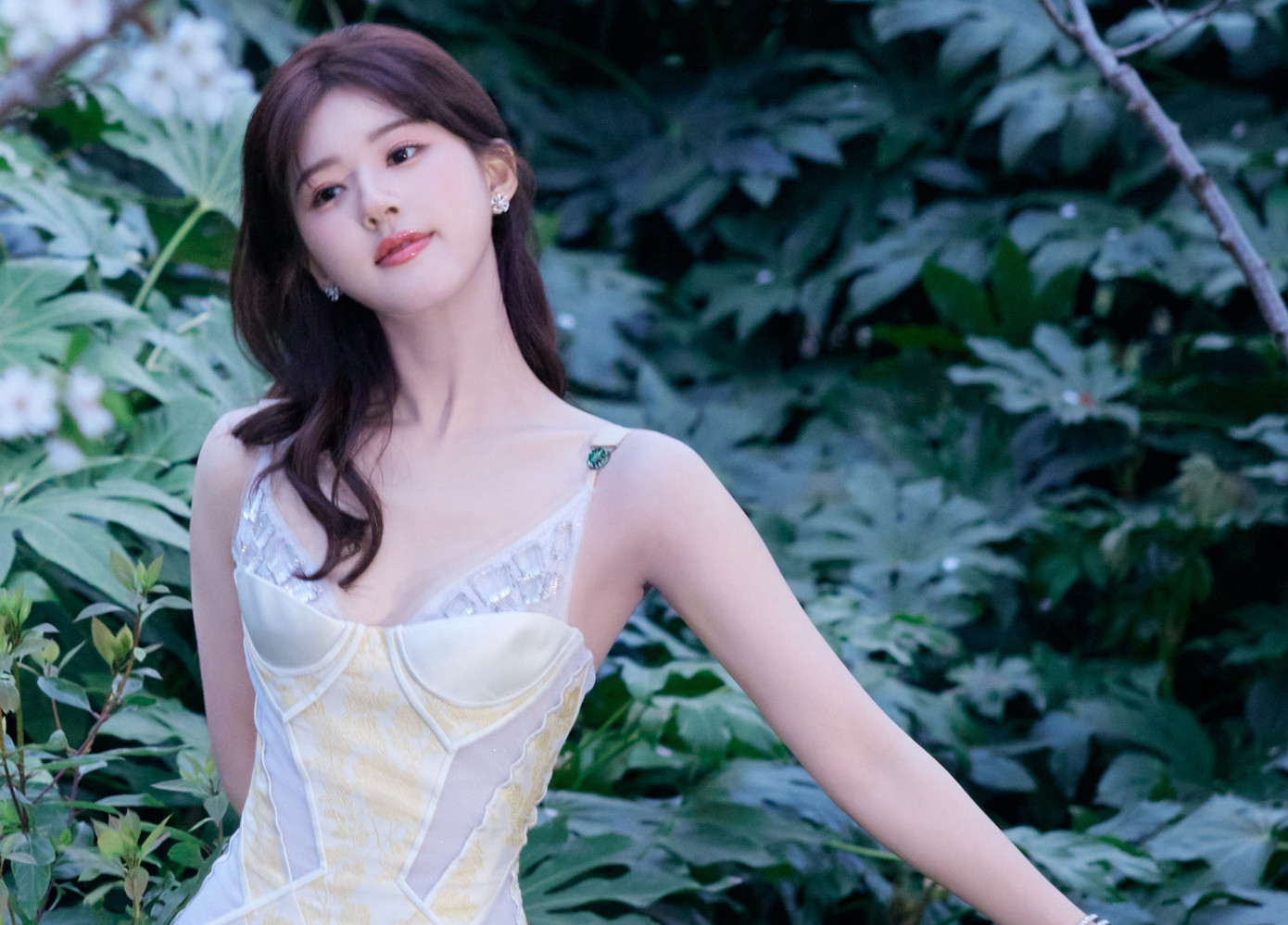 Triệu Lộ Tư có màn hồi sinh ấn tượng nhất 2025.-2