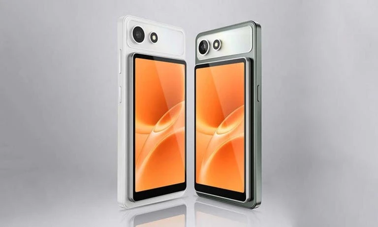 Hisense A10 Ultra sở hữu hai màn hình có thể tháo rời