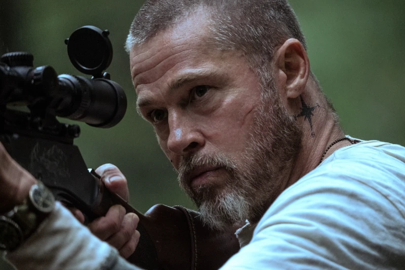 Brad Pitt trong “Trái tim quái thú”.