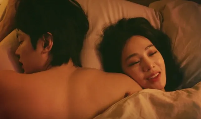 Cảnh nóng của Lee Min Ho và nữ diễn viên Han Ji Eun.
