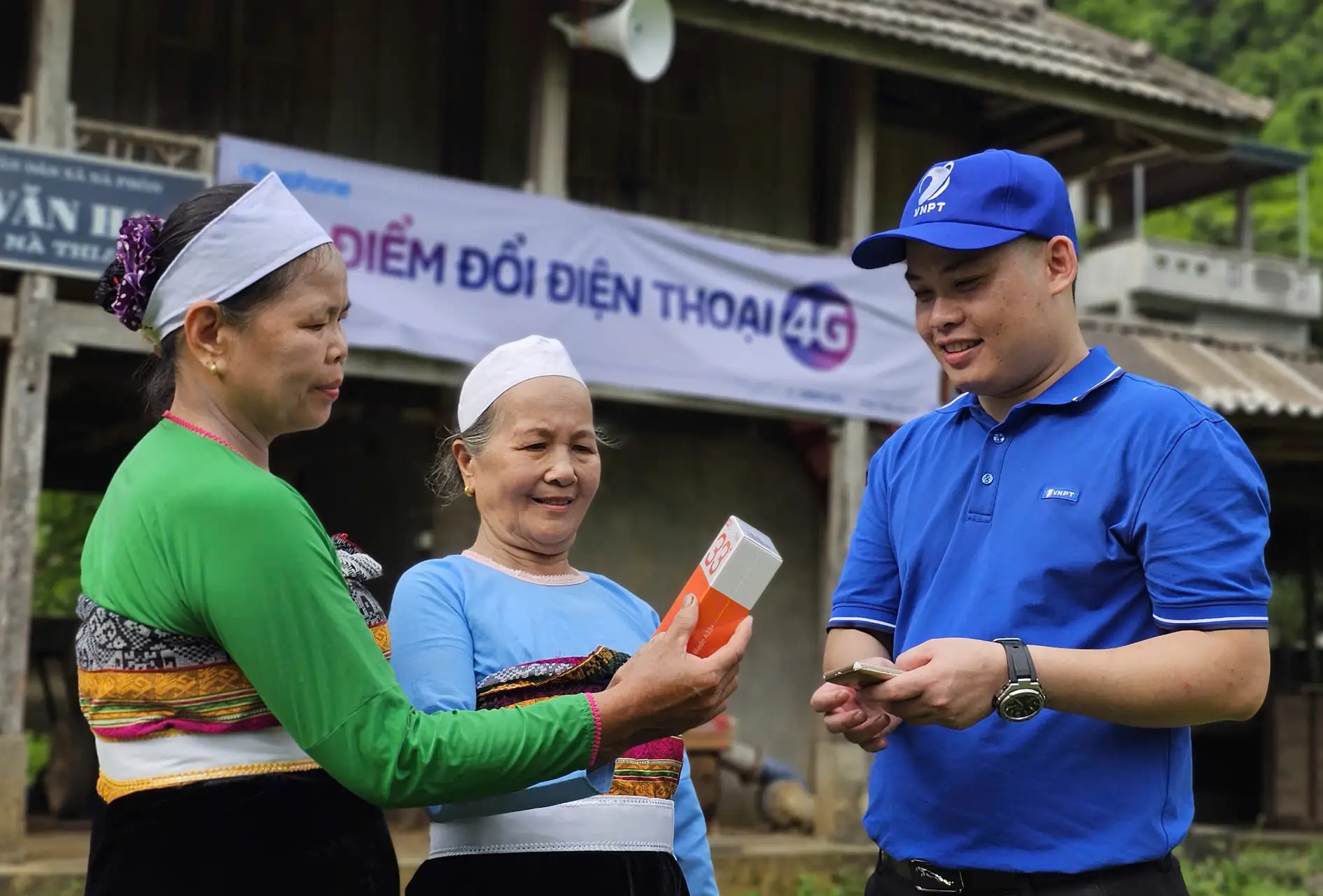 Chỉ còn quần đảo Trường Sa, Hoàng Sa, nhà giàn DK có sóng 2G