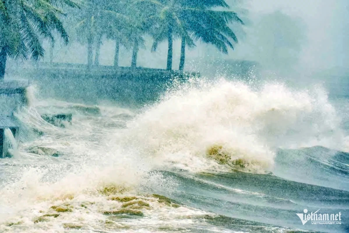 Diễn biến của vùng áp thấp còn nhiều biến động