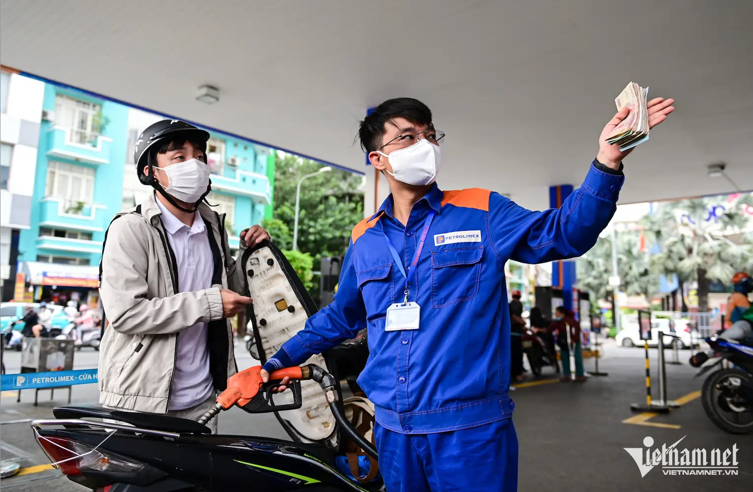 Giá xăng dầu trong nước hôm nay 29/6 ở mức thấp