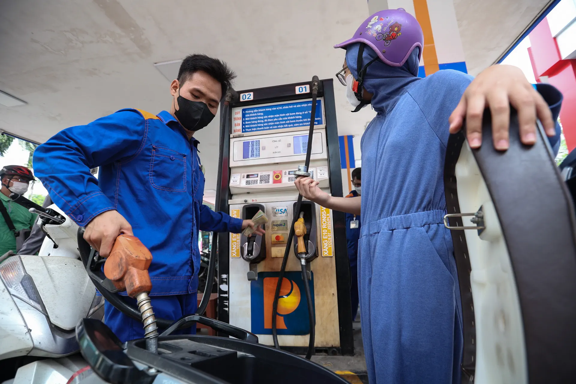 Giá xăng E10 chưa được bộ công bố mức giá bán