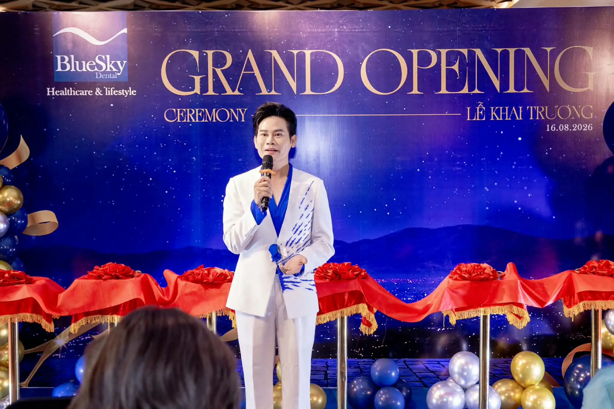 MC Hồng Phúc lan tỏa thông điệp chăm sóc sức khoẻ cần thiết khi du lịch