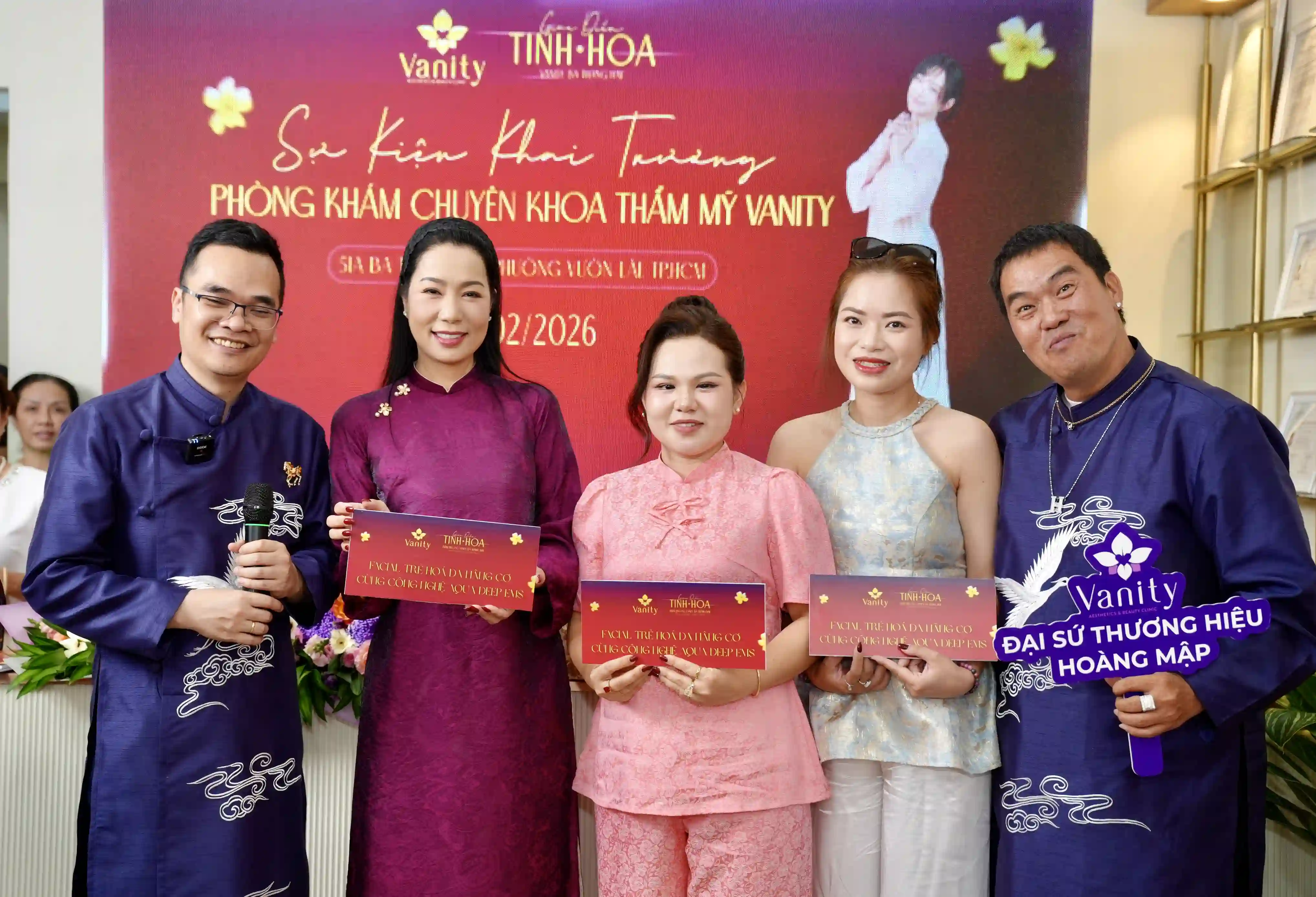 NSND Trịnh Kim Chi, Hoàng Mập góp mặt Lễ khai trương Thẩm mỹ Vanity