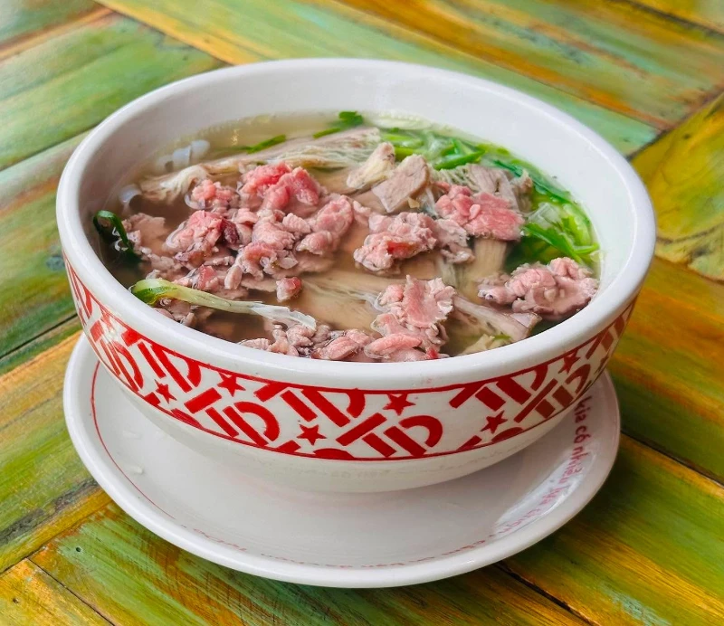 Bữa sáng đủ protein tốt cho mọi lứa tuổi, đặc biệt nhóm trên 40 tuổi.