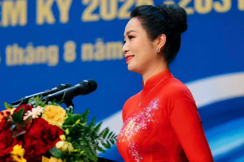 NSND Trịnh Kim Chi lên chức Phó Chủ tịch Hội Nghệ sĩ Sân khấu Việt Nam