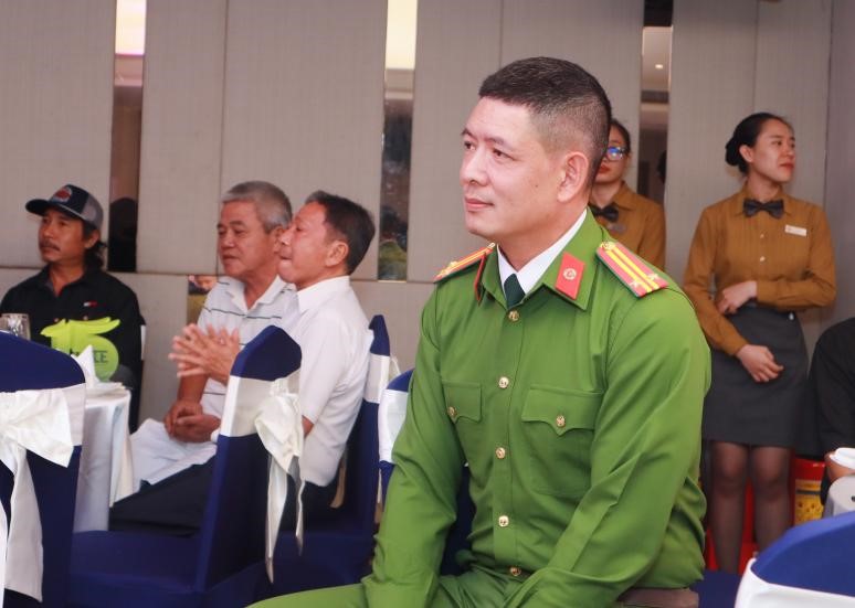 Bình Minh hội ngộ ê kíp phim “Vật chứng mong manh” sau 15 năm-625-1