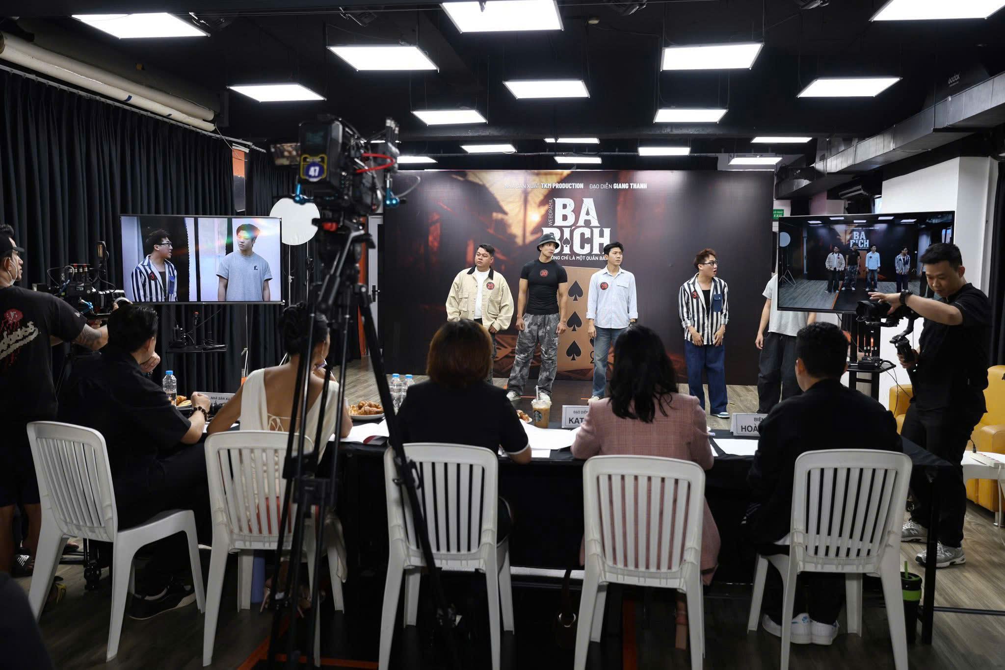 Diễn viên Kim Tuyến làm giám khảo casting cho phim 3 Bích-2059-1