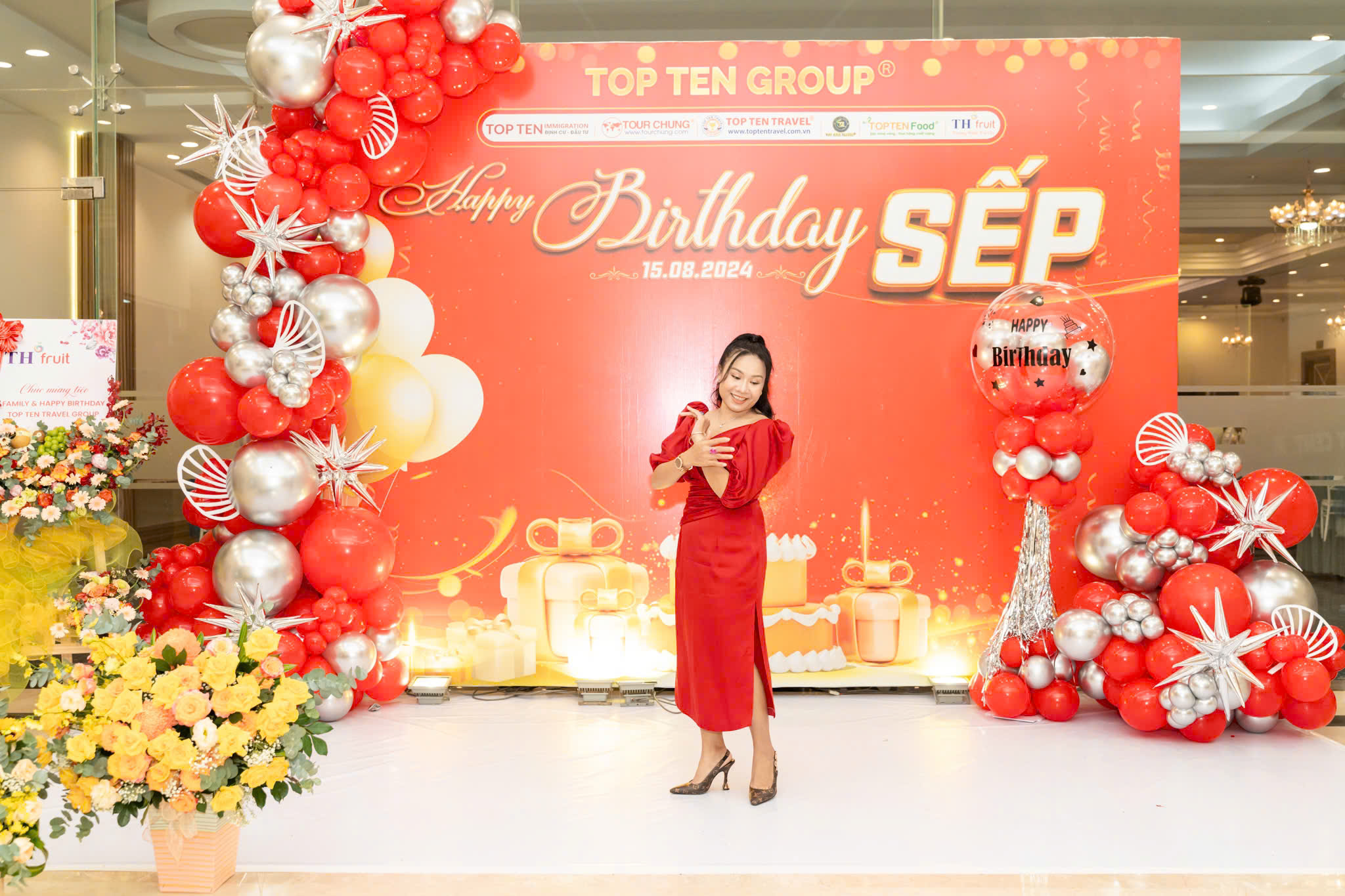 Tập thể Top Ten Group cùng “FAMILY DAY & HAPPY BIRTHDAY SẾP”-433-1