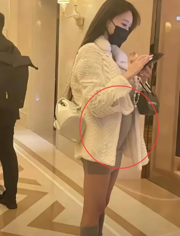 Diệp Kha hiện tại trở thành cái tên nhạy cảm với những người hâm mộ Huỳnh Hiểu Minh-603-2