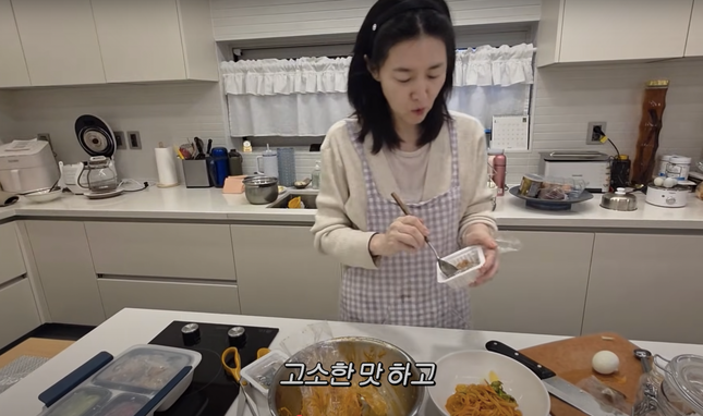 Nữ diễn viên Lee Young Ae tiết lộ cuộc sống đời thường-1799-3
