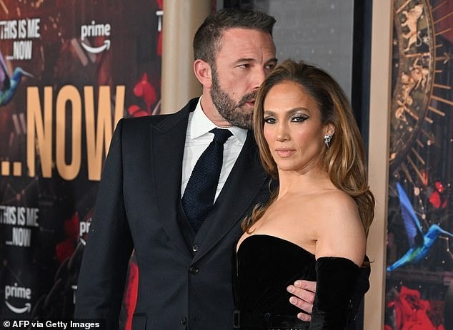 Ben Affleck có quá nhiều khiến Jennifer Lopez ly hôn-429-1