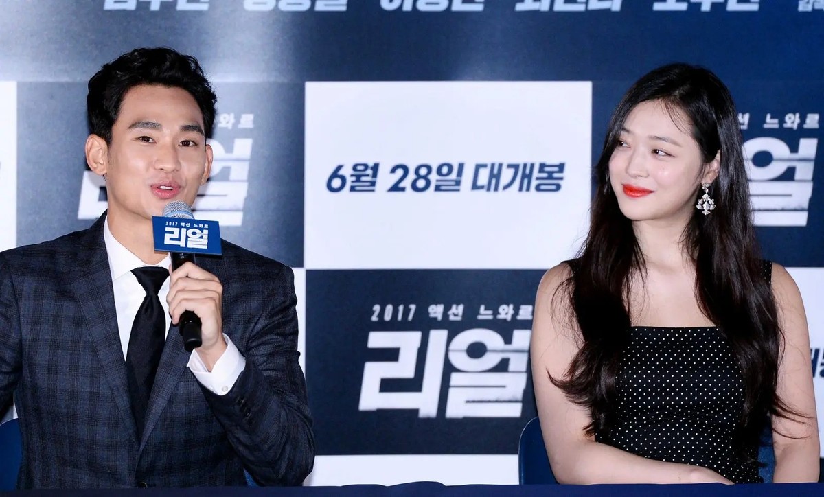 Kim Soo Hyun đang đối mặt với làn sóng chỉ trích dữ dội-1706-1