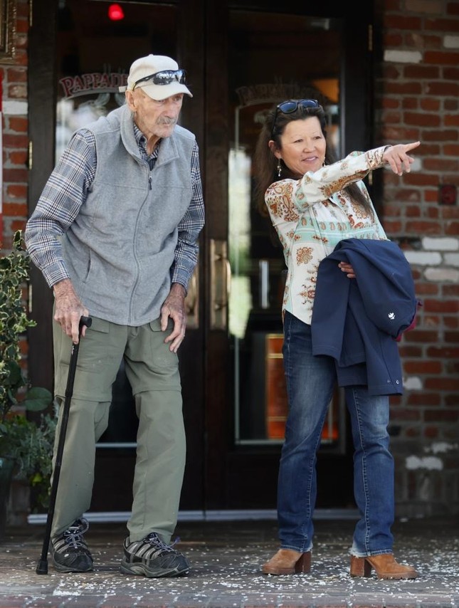 Gene Hackman được phát hiện tử vong tại nhà riêng cùng vợ-1684-1