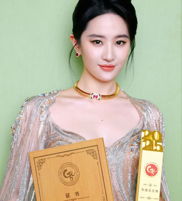 Lưu Diệc Phi và Dương Tử đang cạnh tranh giải Thị hậu Bạch Ngọc Lan-1933-1
