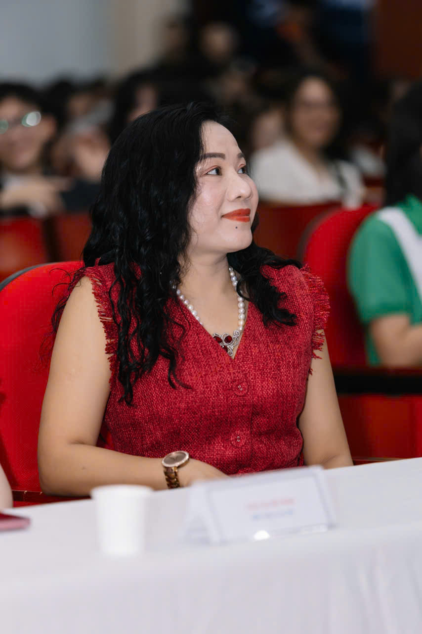 CEO Lê Phạm dự sự kiện tại trường Đại học Mở TP. Hồ Chí Minh-1779-1