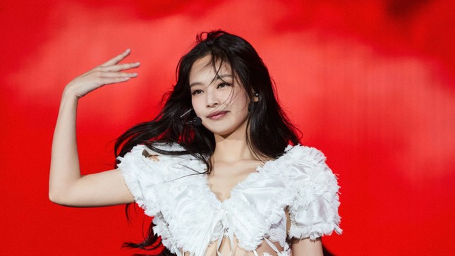Clip nóng của Jennie - Phía podcast lên tiếng xin lỗi-1869-1