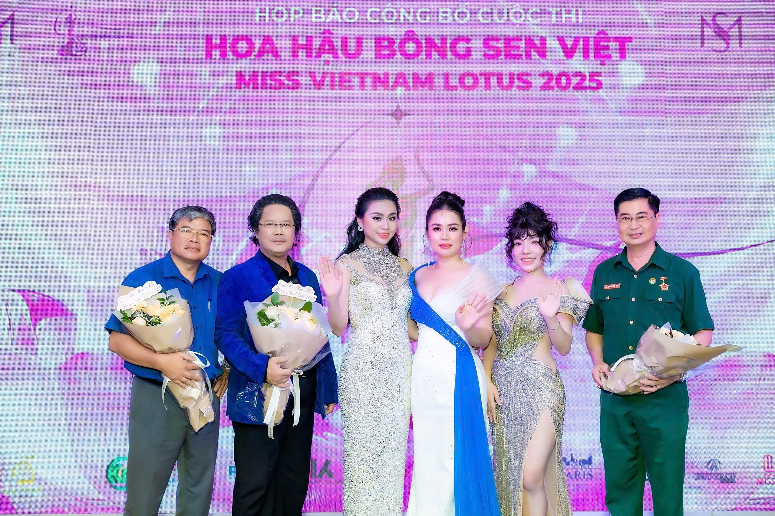 Ra mắt Hoa hậu Bông Sen Việt 2025 tại Tp.HCM-1932-1