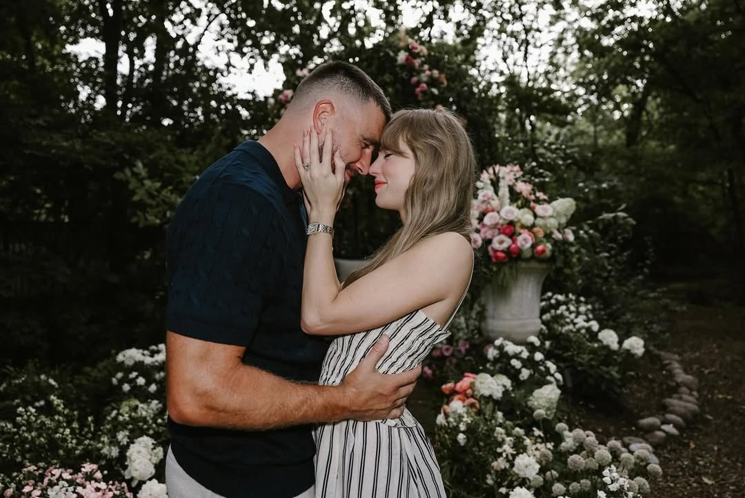 Taylor Swift và Travis Kelce đang trong giai đoạn hạnh phúc nhất,-2081-1