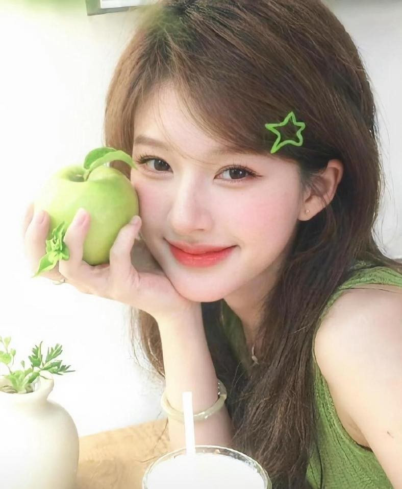 Triệu Lộ Tư chỉ trích Ngu Thư Hân-2054-1
