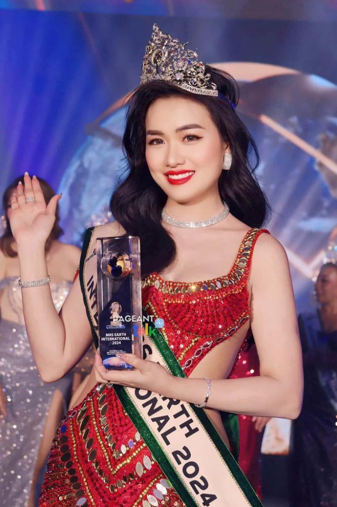 Tân Hoa hậu Mrs Earth International 2024 gọi tên Vũ Thị Hoa-588-1