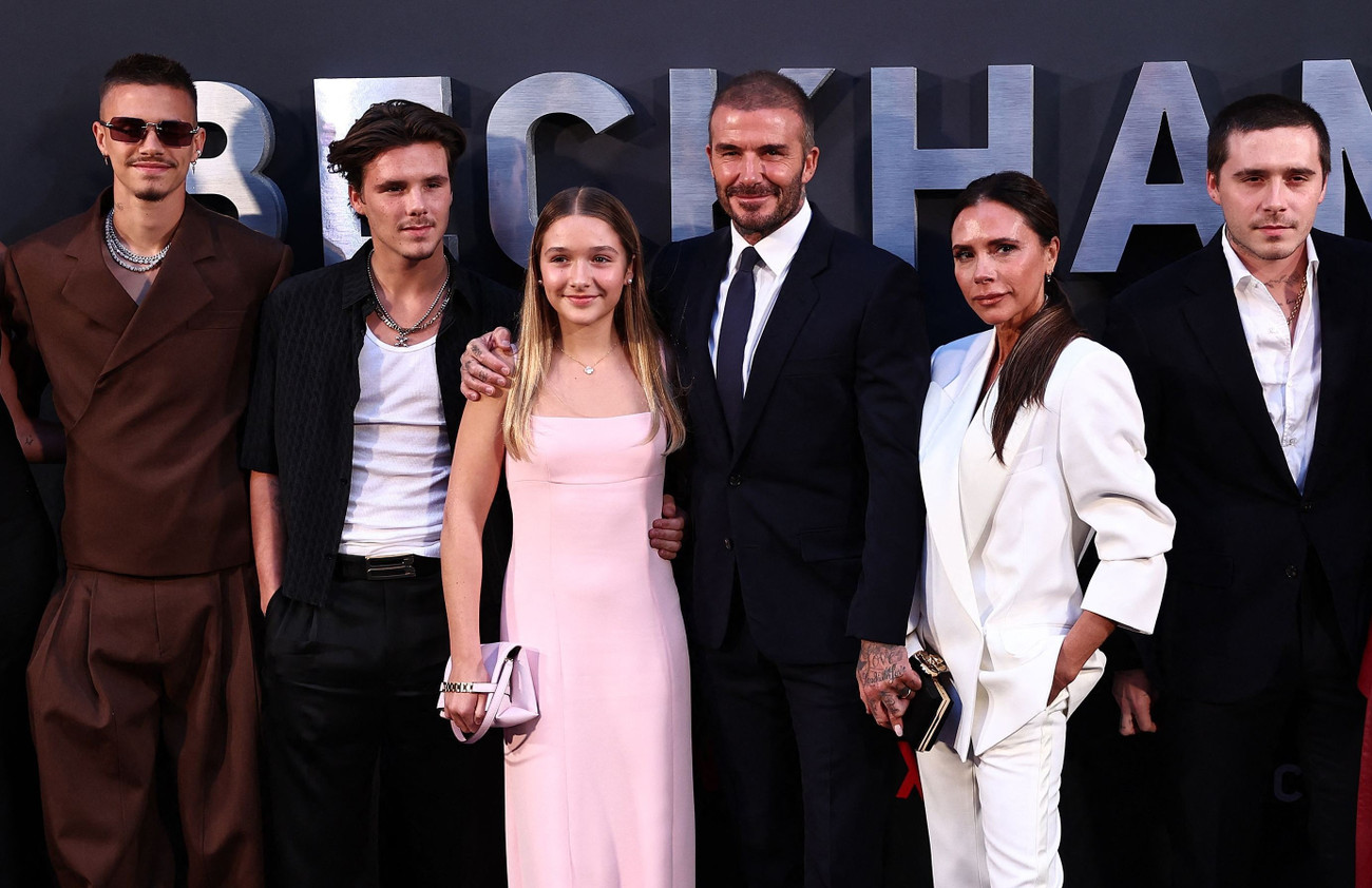 Các con trai nhà Beckham cạch mặt nhau