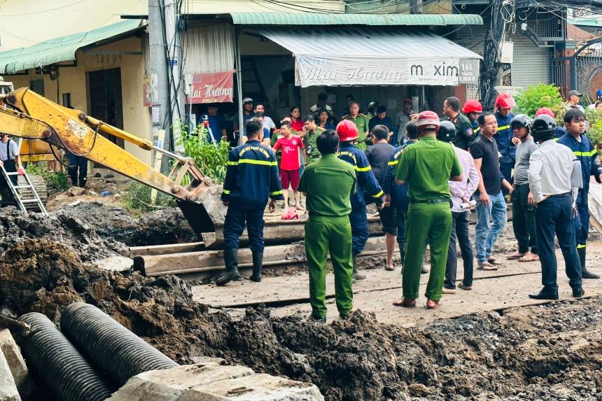 Vụ sạt lở xảy ra khi tại công trình cầu Trần Hoàng Na, Cần Thơ