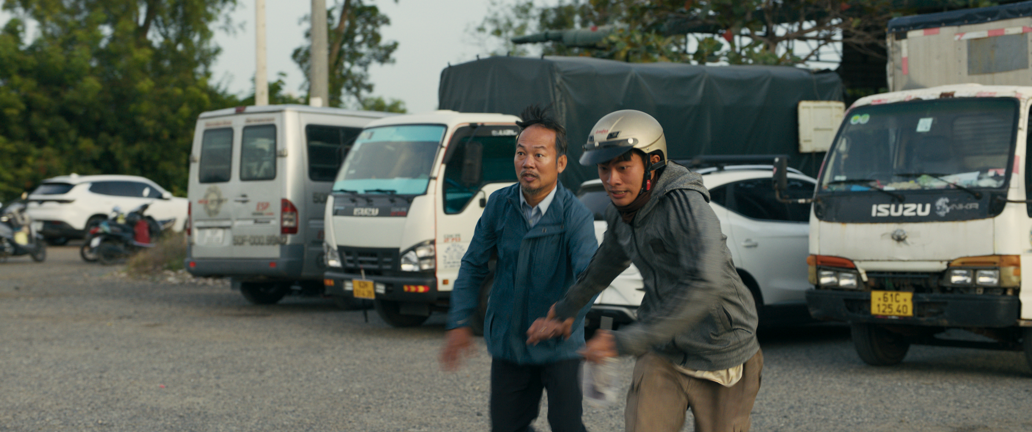 Lật Mặt 8: Vòng Tay Nắng tung Trailer hé lộ nhiều hơn về câu chuyện gia đình-3